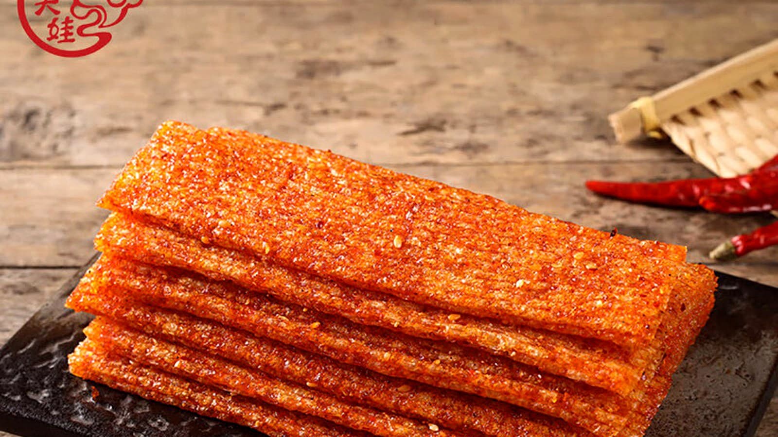 翻天娃辣条测评：重口调味与聚会零食气质 正文后段配图：Umall - Fantianwa spicy strip detail image